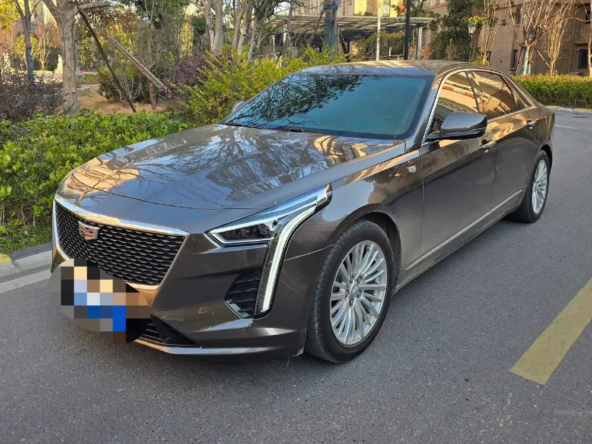 2022 Cadillac CT6 2.0T 237HP L4 10AT