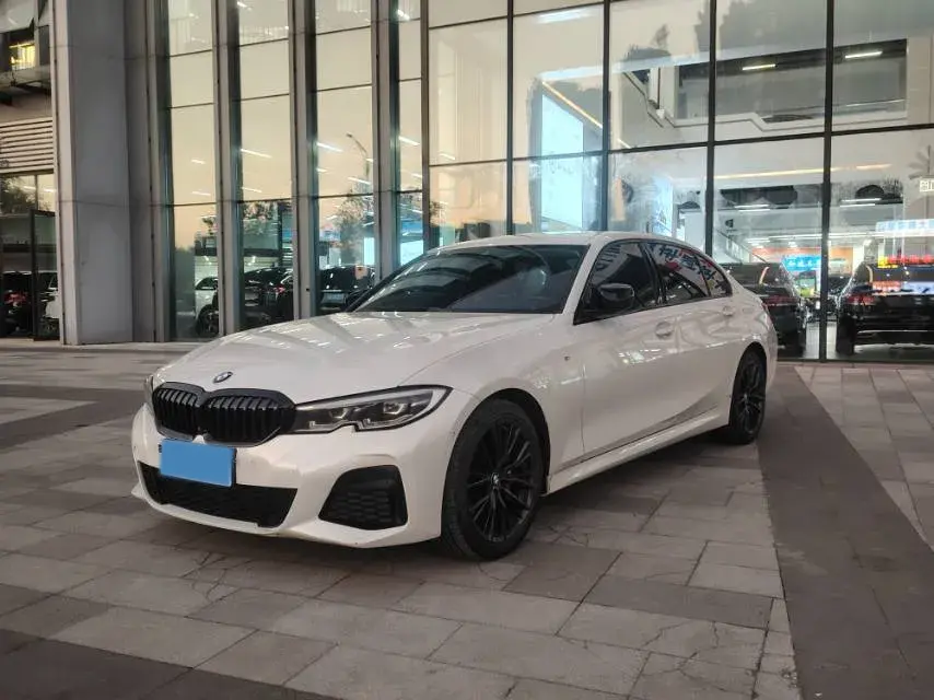 2021 BMW 3 Series 2.0T 184HP L4 8AT