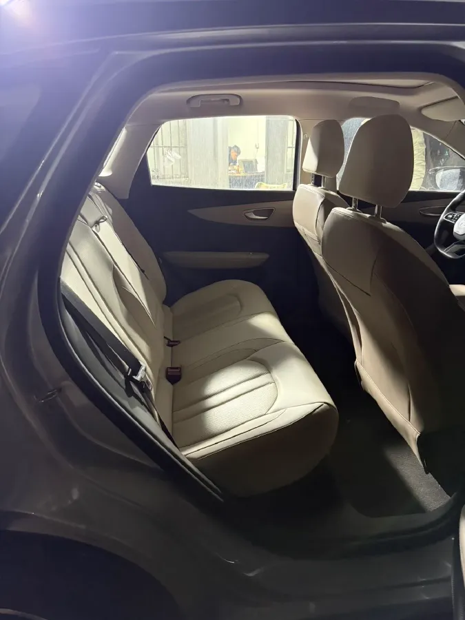 2025 MG MG ES5 BEV 62.2KWH,autocango,china used car exporter,china ev exporter,chinese used car exporter,chinese used ev exporter