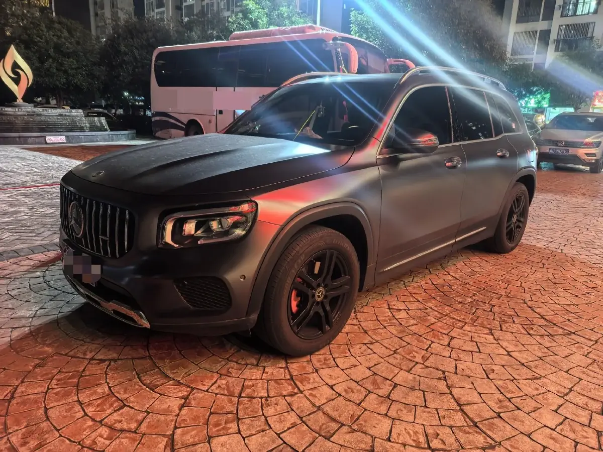 2023 Mercedes-Benz GLB Class 2.0T 190HP L4 8DCT