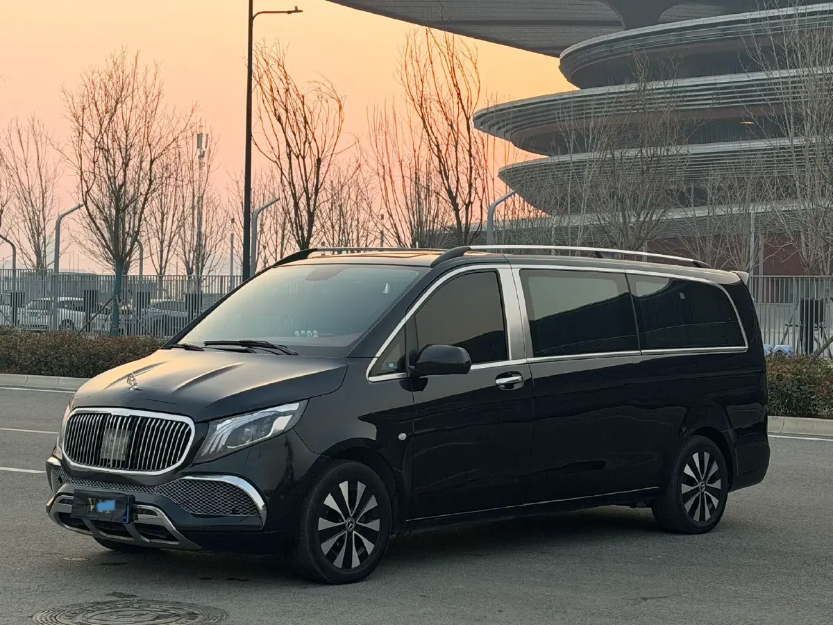 2021 Mercedes-Benz Vito 2.0T 211HP L4 9AT