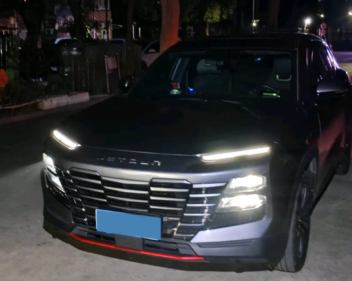 2023 Jetour DASHING 1.5T 156HP L4 6DCT