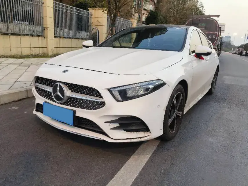 2023 Mercedes-Benz A Class 1.3T 163HP L4 7DCT