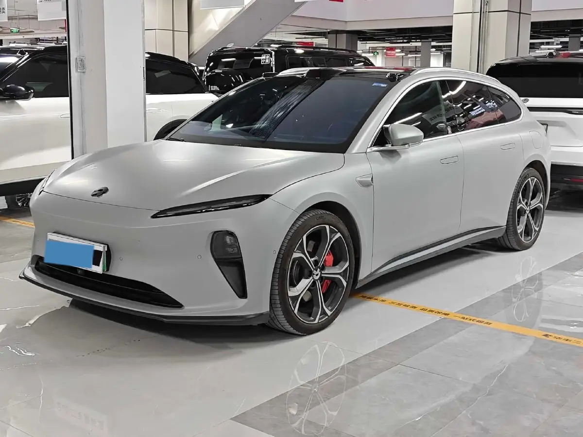 2024 NIO ET5 BEV 75KWH