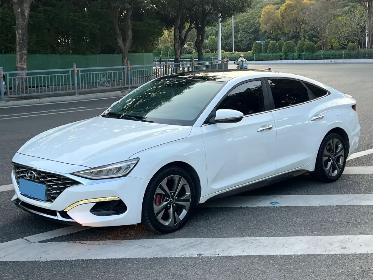 2019 Hyundai La Festa 1.6T 204HP L4 7DCT