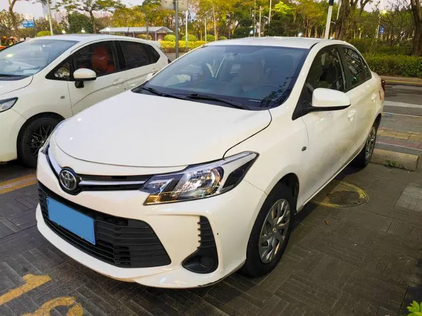 2022 Toyota Vios 1.5L 112HP L4 CVT