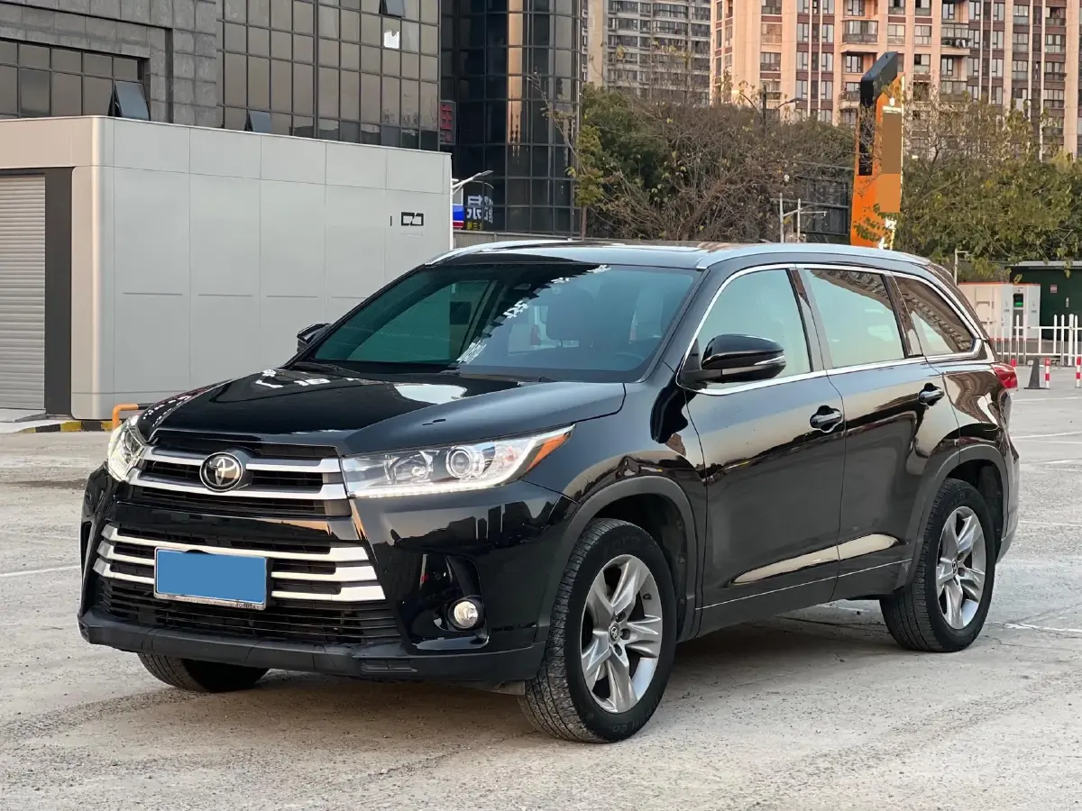 2021 Toyota Highlander 2.0T 220HP L4 6AT