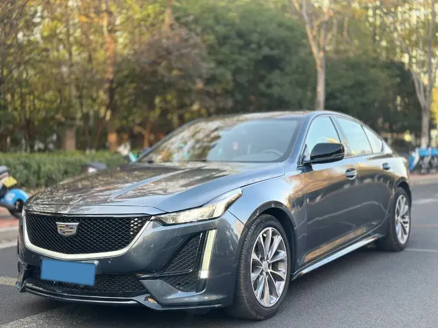 2020 Cadillac CT5 2.0T 237HP L4 10AT
