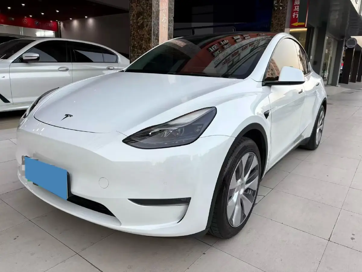 2021 Tesla Model Y BEV 60KWH