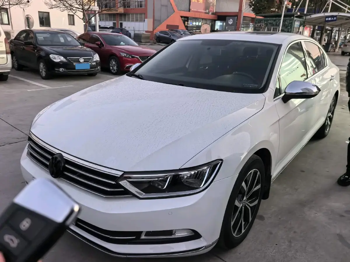 2018 Volkswagen Magotan 1.8T 180HP L4 7DCT