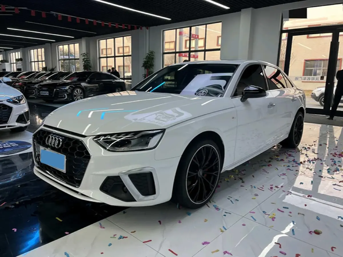 2020 Audi A4L 2.0T 190HP L4 7DCT