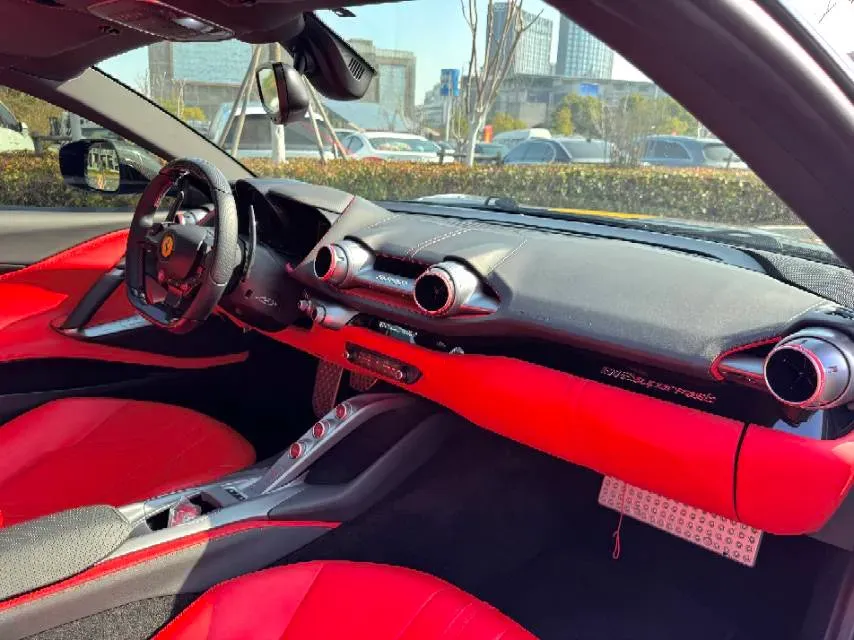 2017 Ferrari 812 6.5L 800HP V12 7DCT,autocango,china used car exporter,china ev exporter,chinese used car exporter,chinese used ev exporter