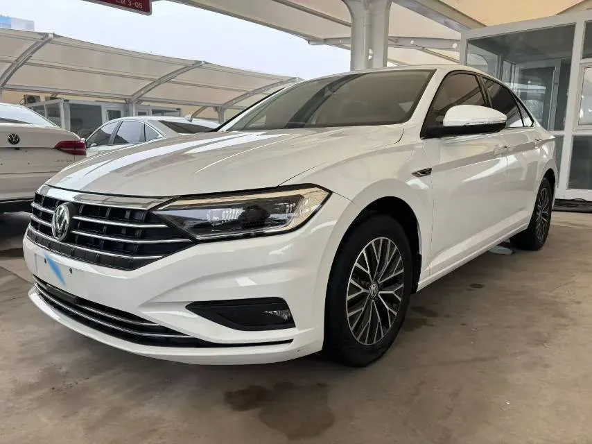 2019 Luxgen Grand 7 MPV 2.0T 188HP L4 6AT,autocango,china used car exporter,china ev exporter,chinese used car exporter,chinese used ev exporter