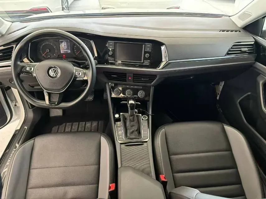 2019 Luxgen Grand 7 MPV 2.0T 188HP L4 6AT,autocango,china used car exporter,china ev exporter,chinese used car exporter,chinese used ev exporter