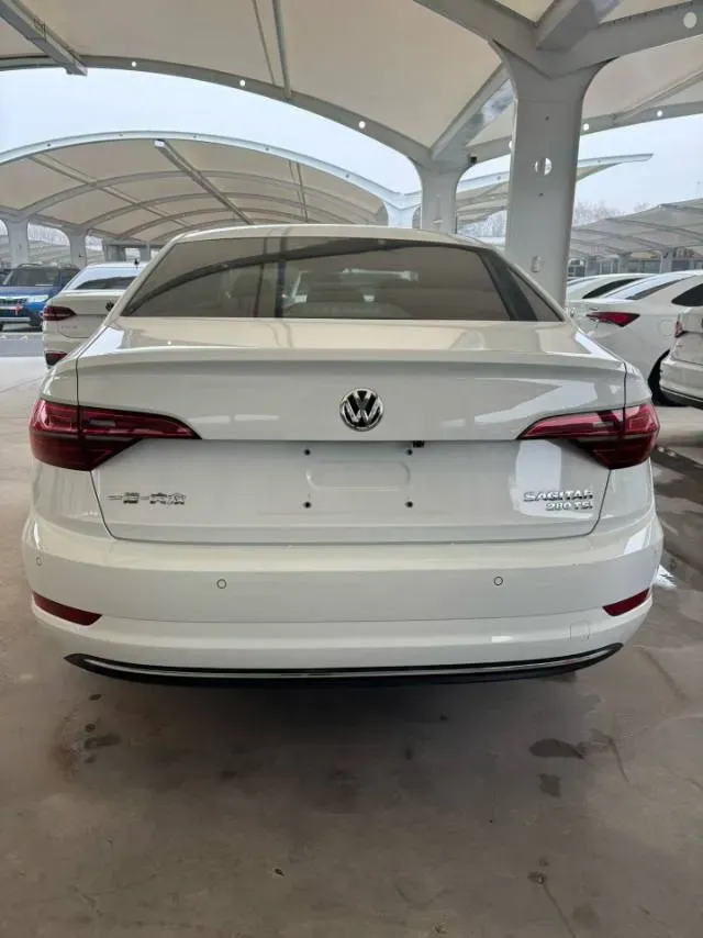 2019 Luxgen Grand 7 MPV 2.0T 188HP L4 6AT,autocango,china used car exporter,china ev exporter,chinese used car exporter,chinese used ev exporter
