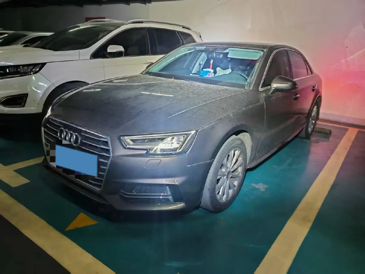 2019 Audi A4L 2.0T 190HP L4 7DCT