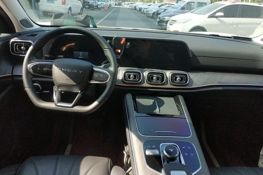 2025 Chery Tiggo 9 2.0T 261HP L4 7DCT,autocango,china used car exporter,china ev exporter,chinese used car exporter,chinese used ev exporter