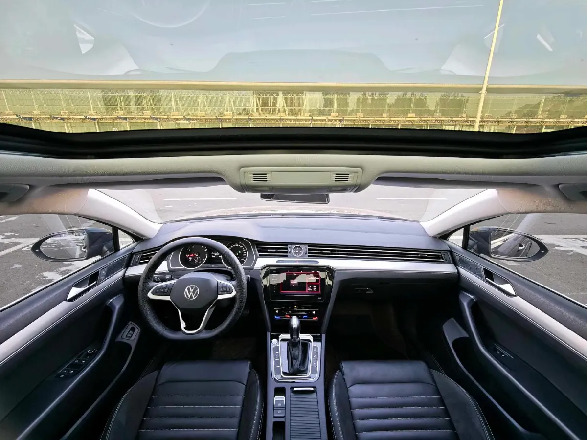 2020 Volkswagen Magotan 1.4T 150HP L4 7DCT,autocango,china used car exporter,china ev exporter,chinese used car exporter,chinese used ev exporter