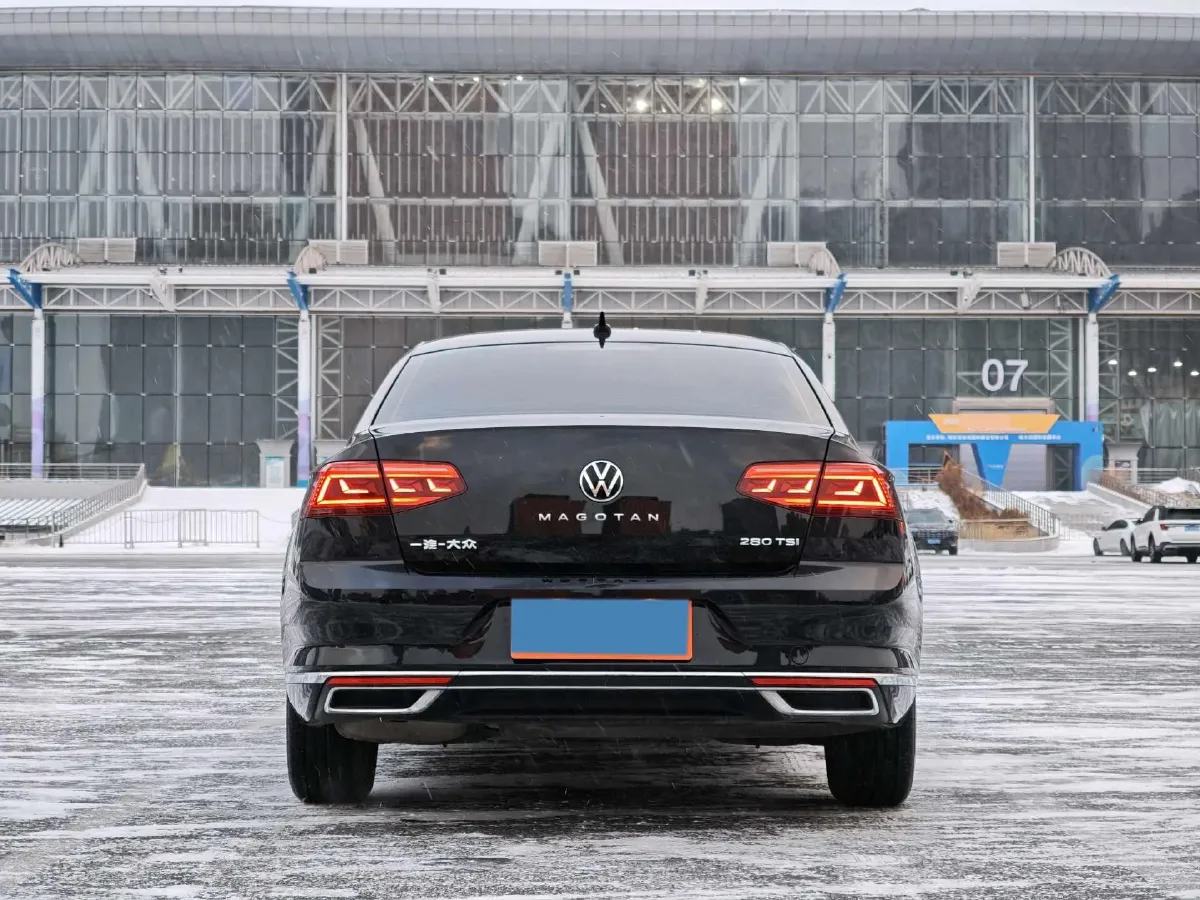 2020 Volkswagen Magotan 1.4T 150HP L4 7DCT,autocango,china used car exporter,china ev exporter,chinese used car exporter,chinese used ev exporter