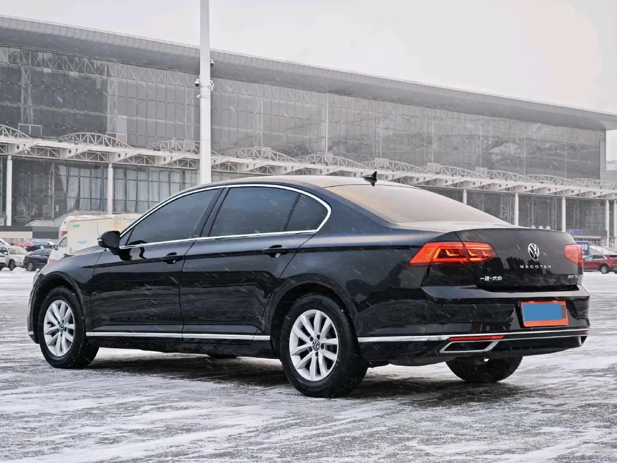 2020 Volkswagen Magotan 1.4T 150HP L4 7DCT,autocango,china used car exporter,china ev exporter,chinese used car exporter,chinese used ev exporter