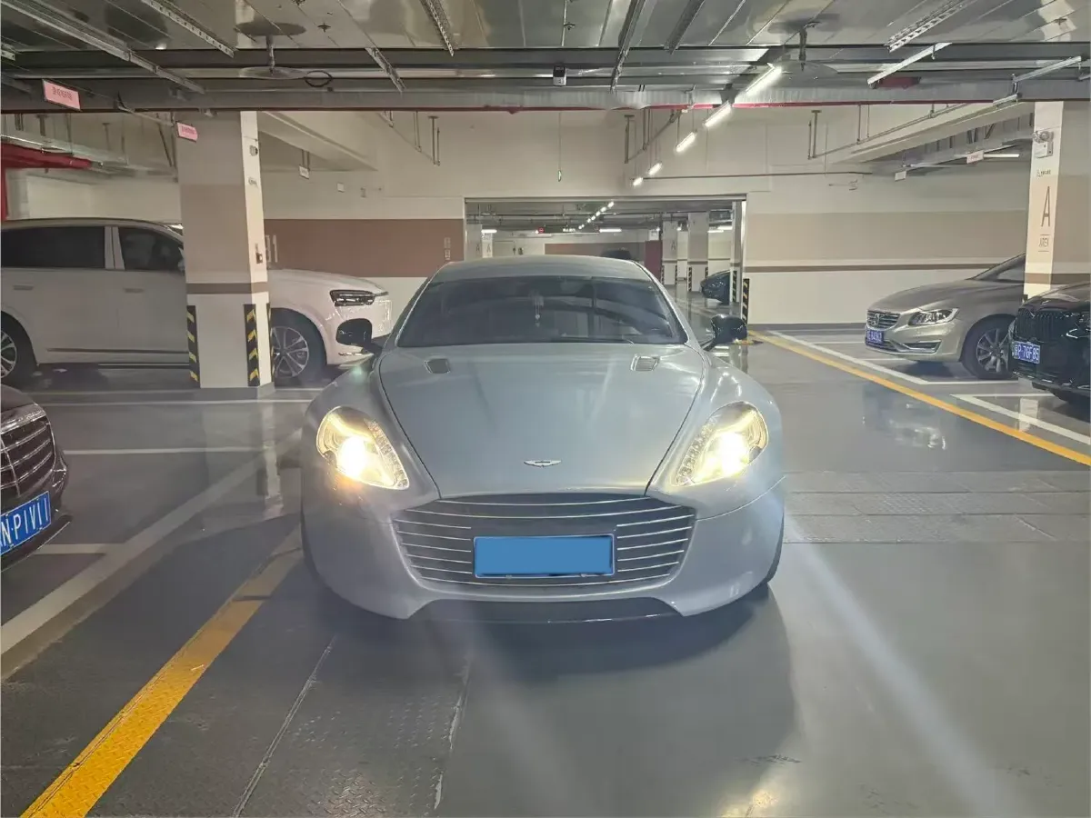 2017 Aston Martin Rapide 6.0L 560HP V12 8AT,autocango,china used car exporter,china ev exporter,chinese used car exporter,chinese used ev exporter