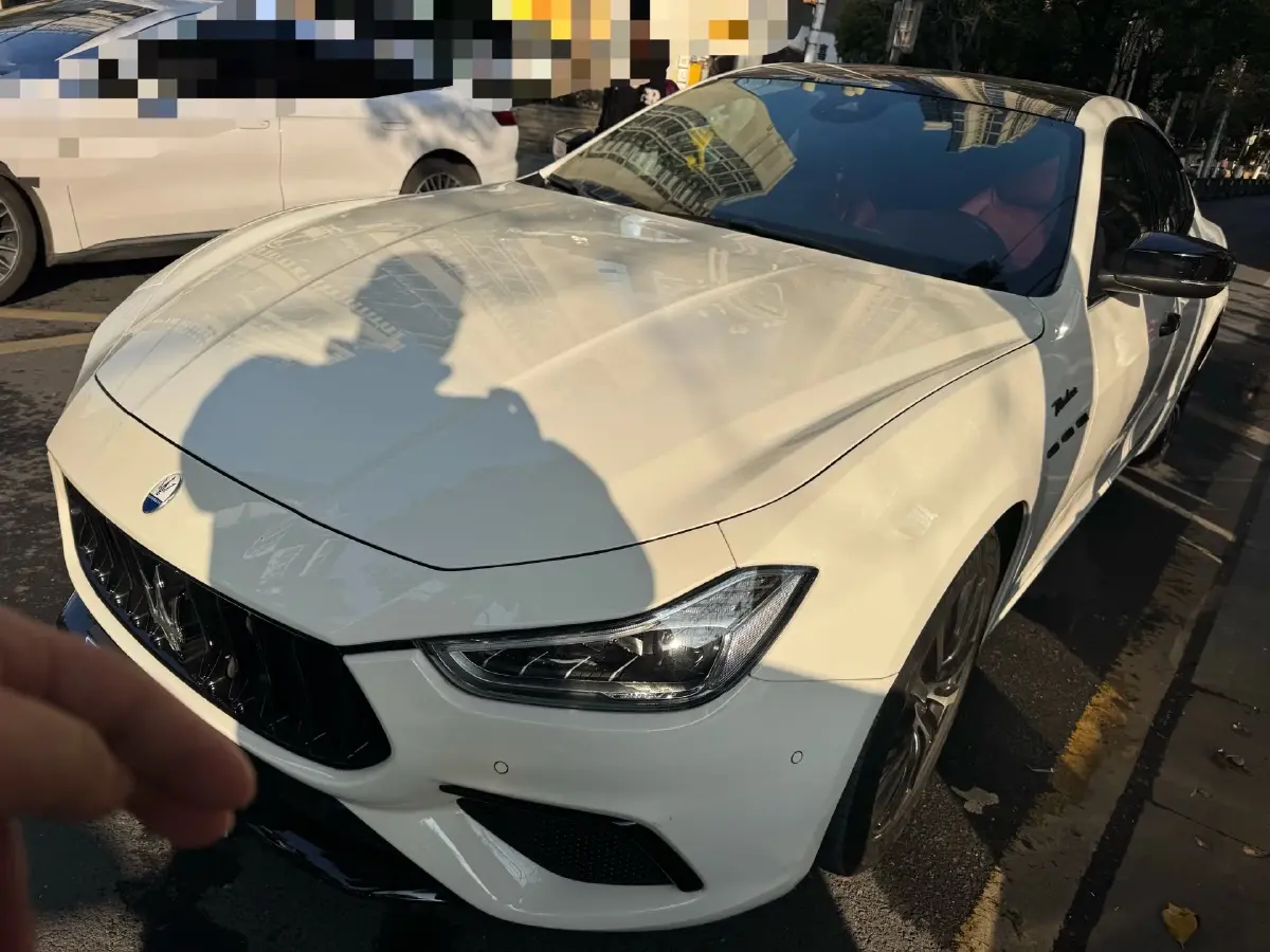 2022 Maserati Ghibli 3.0T 350HP V6 8AT