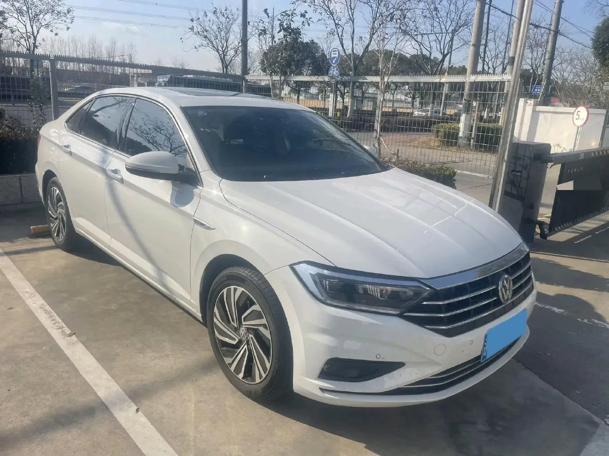 2019 Luxgen Grand 7 MPV 2.0T 188HP L4 6AT,autocango,china used car exporter,china ev exporter,chinese used car exporter,chinese used ev exporter