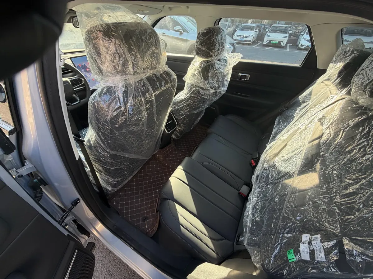 2024 Chery Exploration 06 C-DM 1.5T 156HP L4 DHT PHEV 18.3KWH,autocango,china used car exporter,china ev exporter,chinese used car exporter,chinese used ev exporter