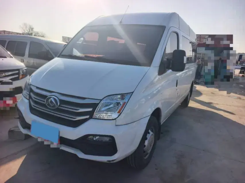 2021 MAXUS XinTu V80 2.0T 127HP L4 6MT