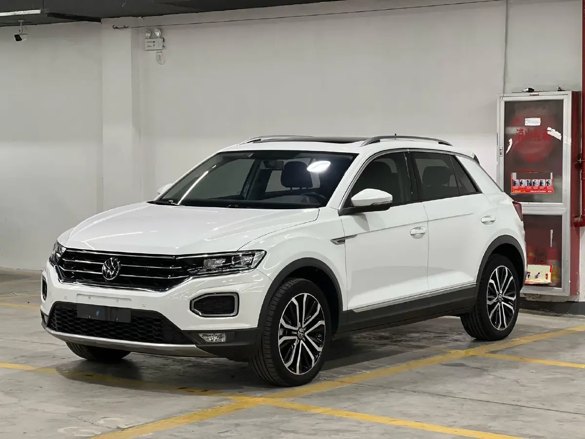 2022 Volkswagen T-Roc 1.4T 150HP L4 7DCT