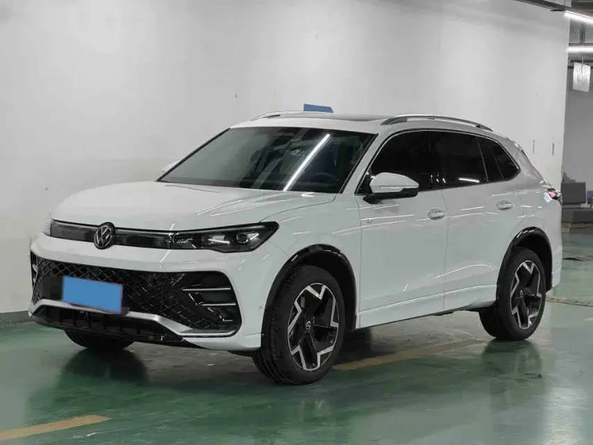 2026 Volkswagen Tiguan L 2.0T 220HP L4 7DCT