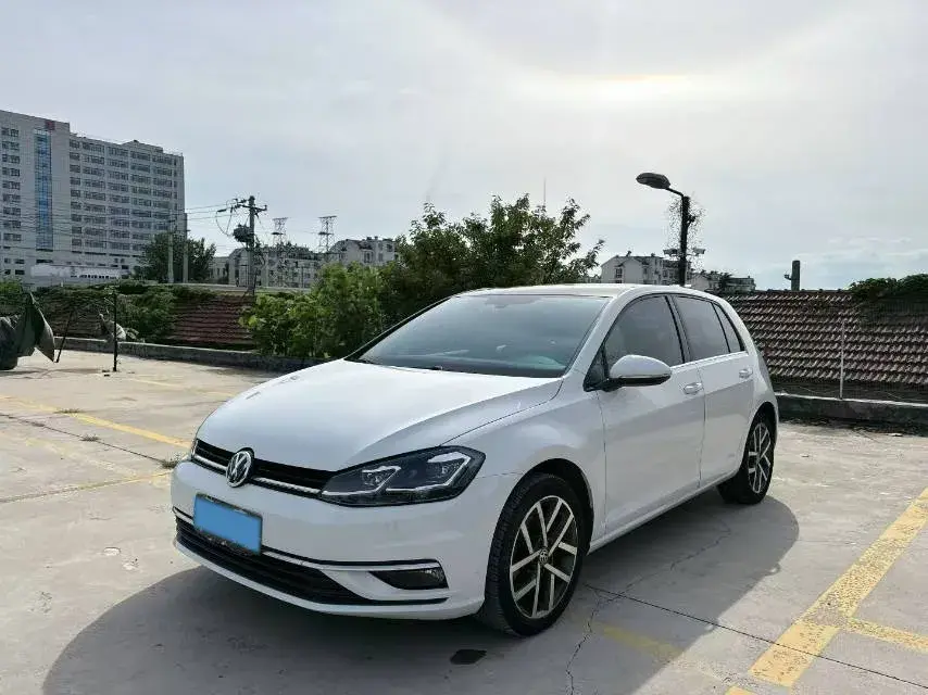 2020 Volkswagen Golf 1.4T 150HP L4 7DCT
