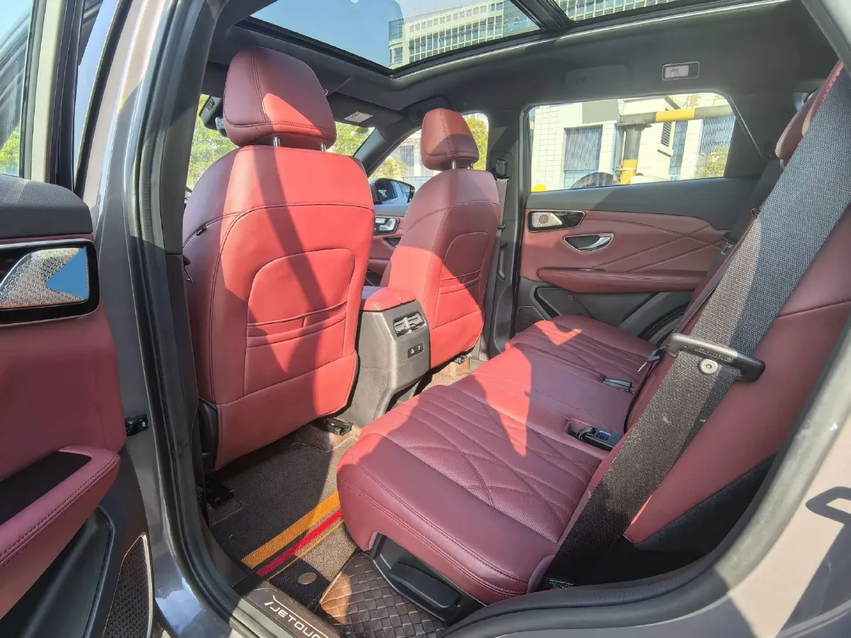 2025 KaiYi KunLun 2.0T 254HP L4 7DCT,autocango,china used car exporter,china ev exporter,chinese used car exporter,chinese used ev exporter