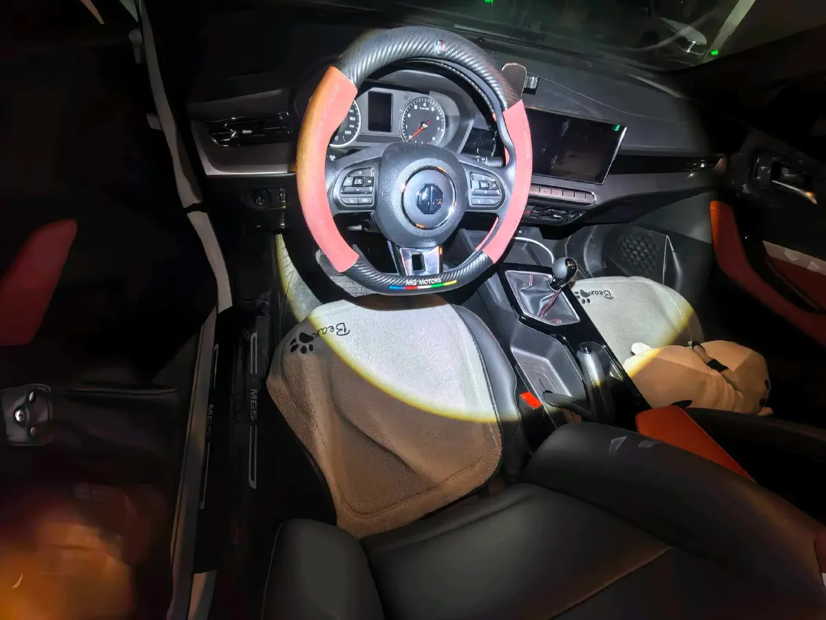 2023 MG 5 1.5L 129HP L4 5MT,autocango,china used car exporter,china ev exporter,chinese used car exporter,chinese used ev exporter