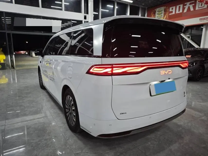 2025 BYD Xia 1.5T 156HP L4 E-CVT PHEV 36.6KWH,autocango,china used car exporter,china ev exporter,chinese used car exporter,chinese used ev exporter