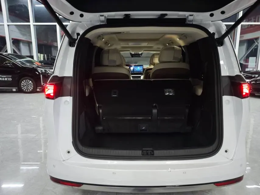 2025 BYD Xia 1.5T 156HP L4 E-CVT PHEV 36.6KWH,autocango,china used car exporter,china ev exporter,chinese used car exporter,chinese used ev exporter