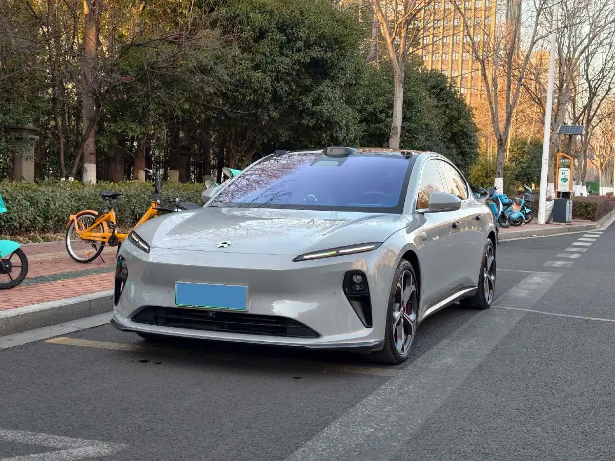 2024 NIO ET5 BEV 75KWH