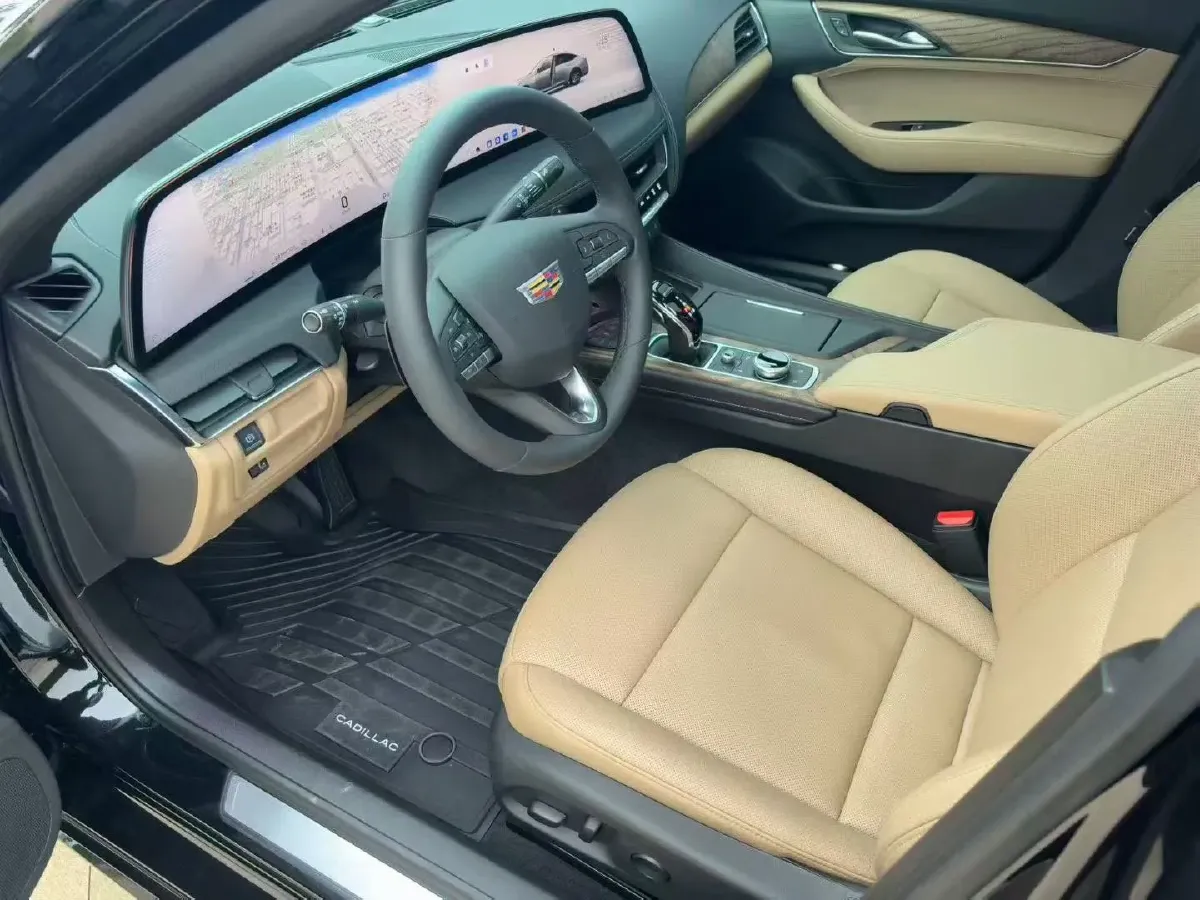 2025 Cadillac CT5 2.0T 237HP L4 10AT,autocango,china used car exporter,china ev exporter,chinese used car exporter,chinese used ev exporter