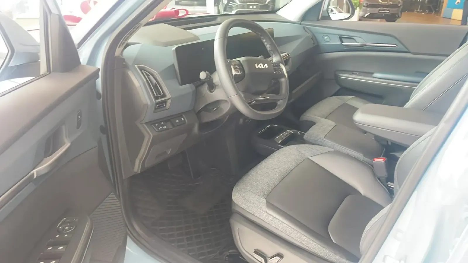 2024 Kia EV5 BEV 64.2KWH,autocango,china used car exporter,china ev exporter,chinese used car exporter,chinese used ev exporter