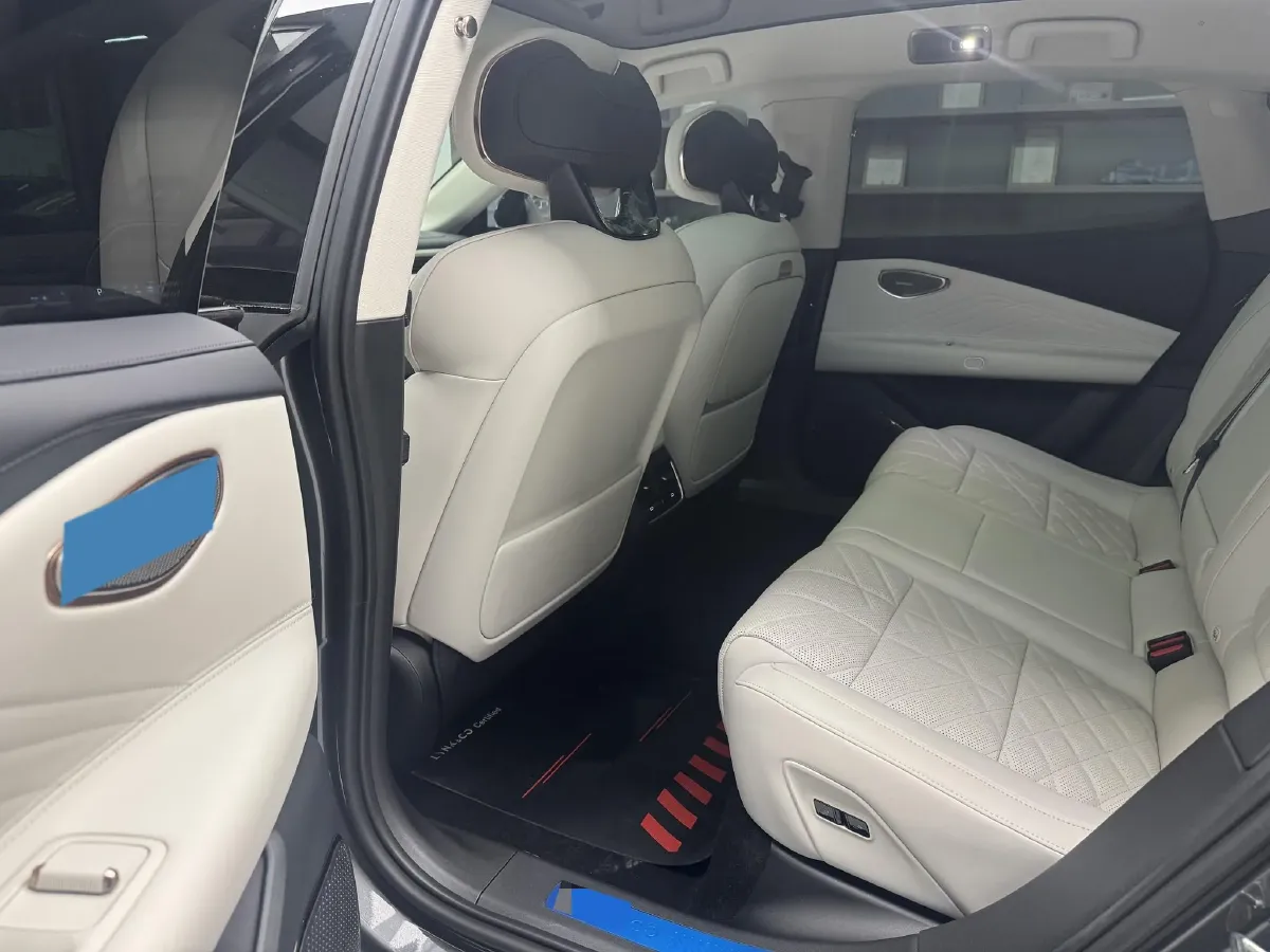 2025 LYNK&CO 10 EM-P 1.5T 163HP L4 3DHT PHEV,autocango,china used car exporter,china ev exporter,chinese used car exporter,chinese used ev exporter