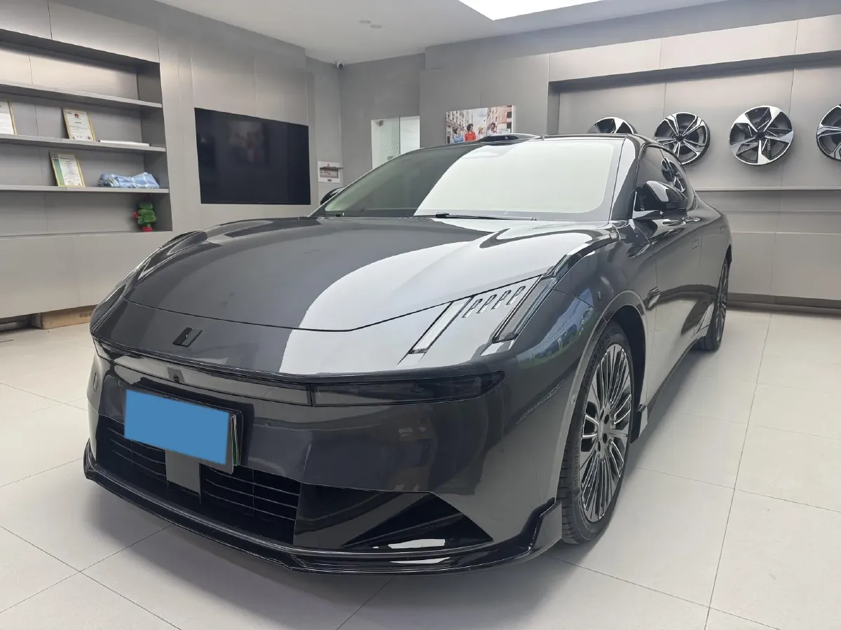 2025 LYNK&CO 10 EM-P 1.5T 163HP L4 3DHT PHEV,autocango,china used car exporter,china ev exporter,chinese used car exporter,chinese used ev exporter