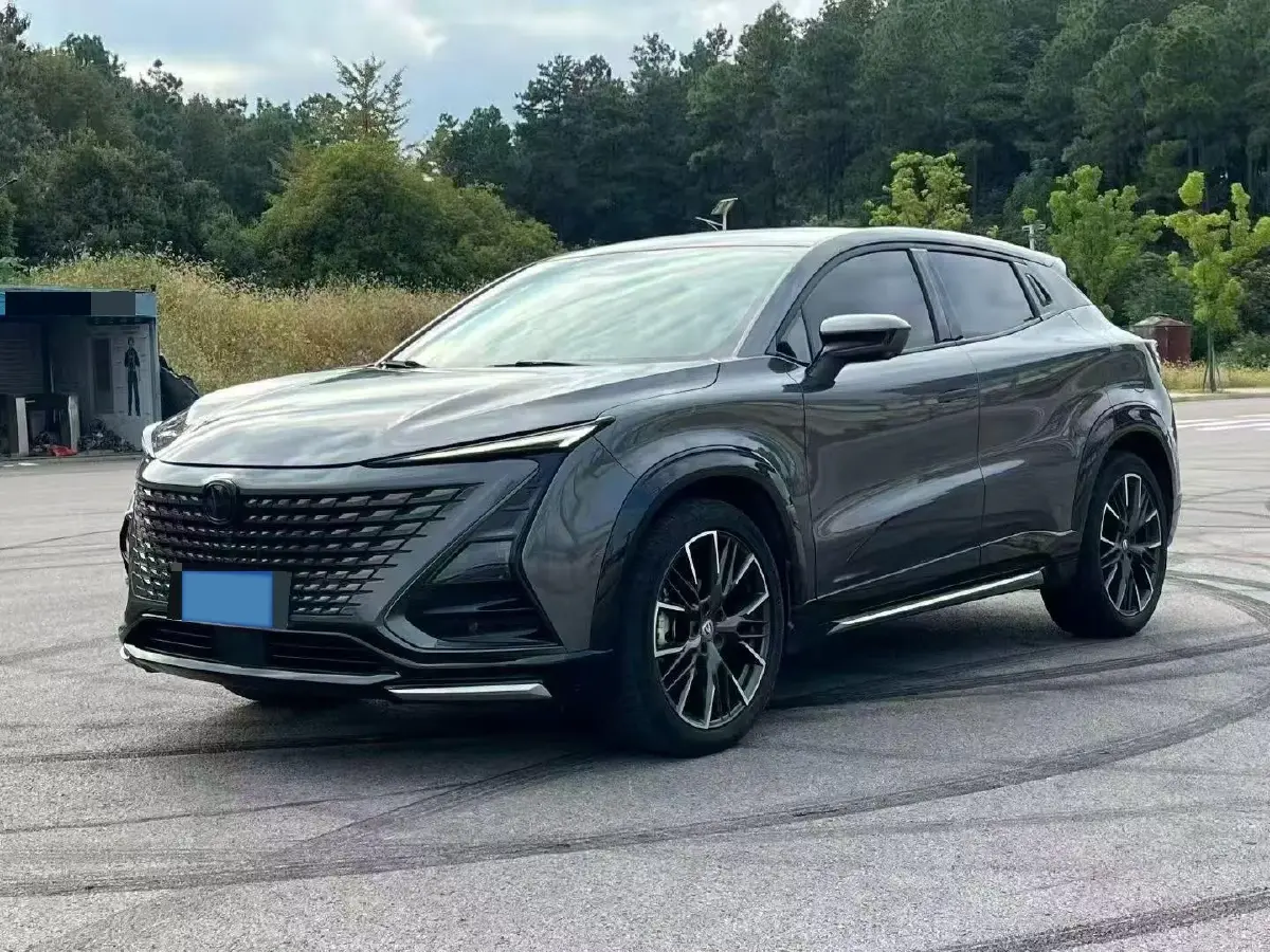 2023 ChangAn UNI-T 1.5T 188HP L4 7DCT