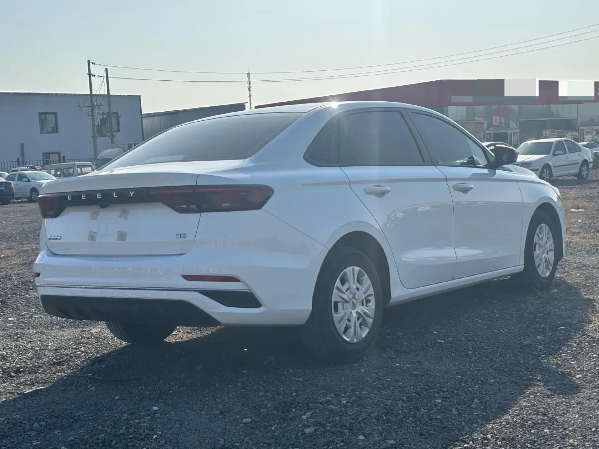 2023 Geely Emgrand 1.5L 127HP L4 5MT,autocango,china used car exporter,china ev exporter,chinese used car exporter,chinese used ev exporter