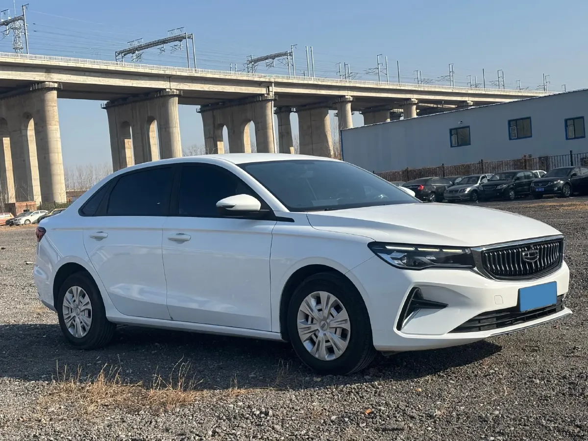 2023 Geely Emgrand 1.5L 127HP L4 5MT,autocango,china used car exporter,china ev exporter,chinese used car exporter,chinese used ev exporter