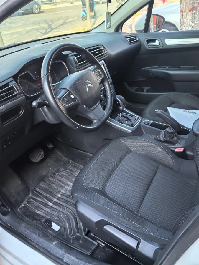 2018 Citroen C4 C-Quatre 1.6L 117HP L4 6AT,autocango,china used car exporter,china ev exporter,chinese used car exporter,chinese used ev exporter