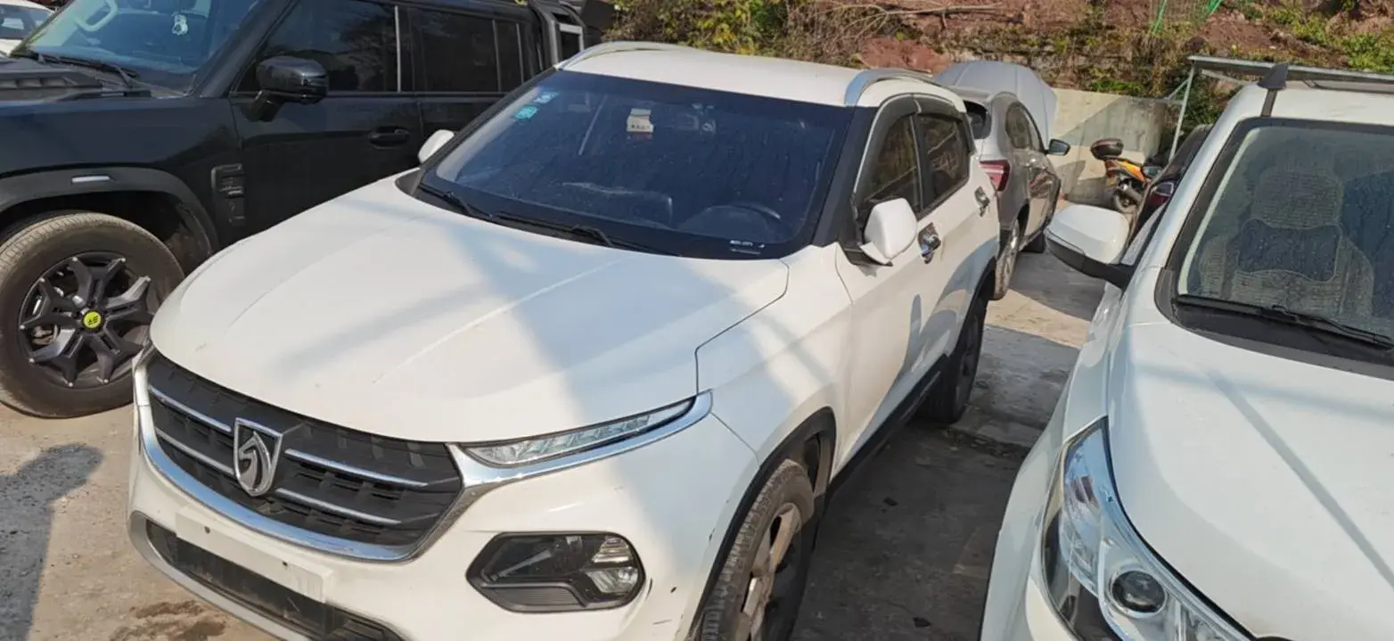 2017 BaoJun 510 1.5L 112HP L4 6MT