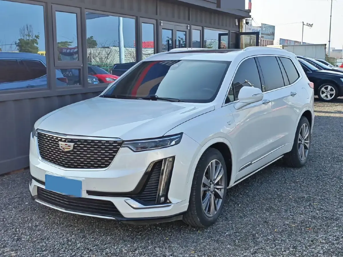 2019 Cadillac CT6 2.0T 241HP L4 10AT