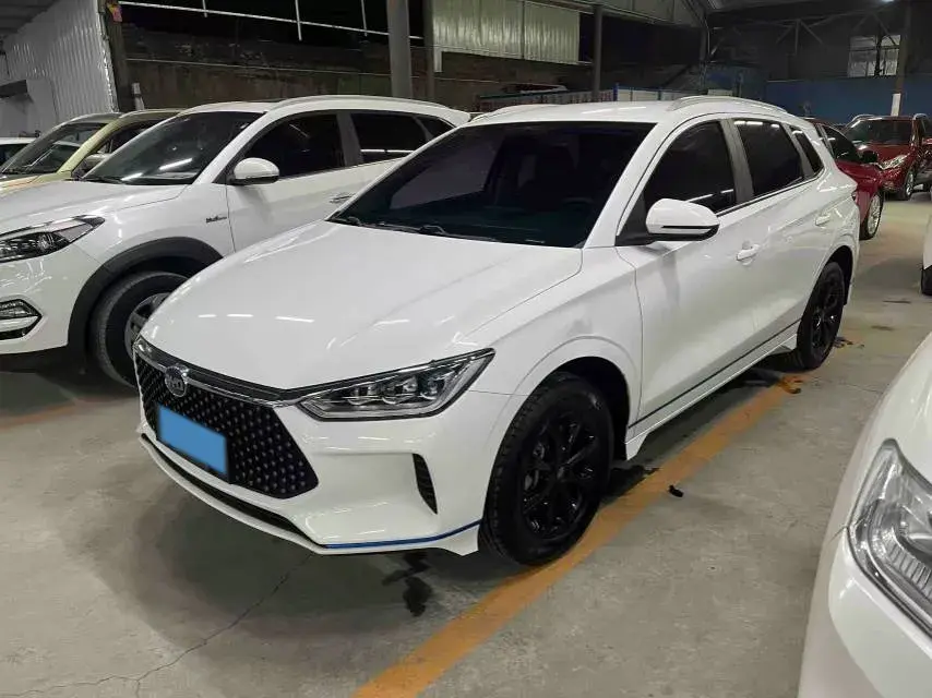 2019 BYD e2 BEV 47.3KWH