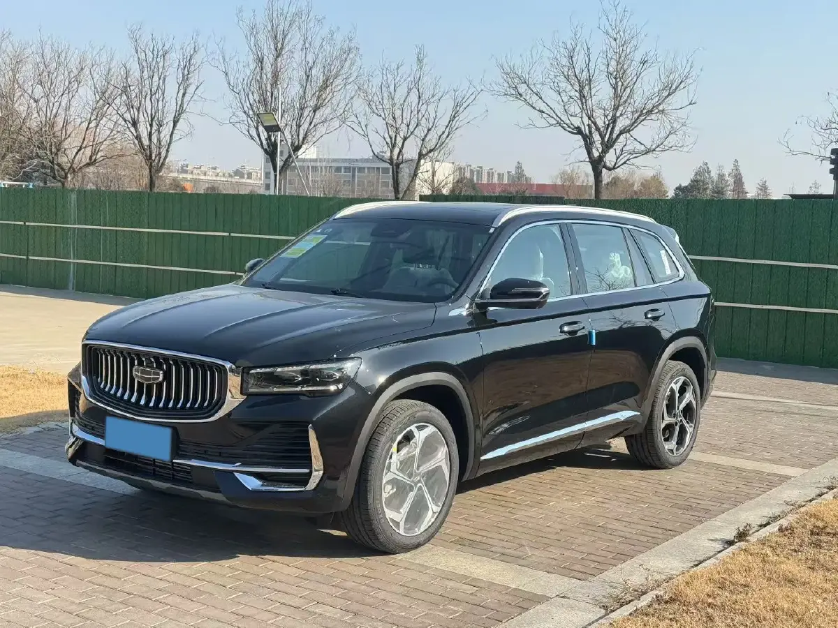 2024 Geely Monjaro 2.0T 218HP L4 7DCT