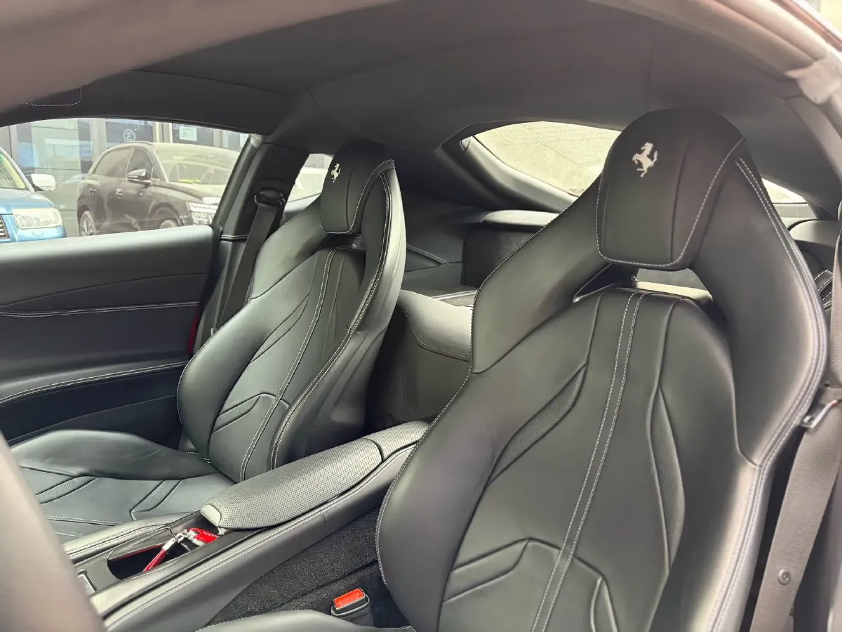 2017 Ferrari 812 6.5L 800HP V12 7DCT,autocango,china used car exporter,china ev exporter,chinese used car exporter,chinese used ev exporter